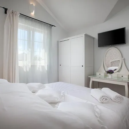Roko Villa
